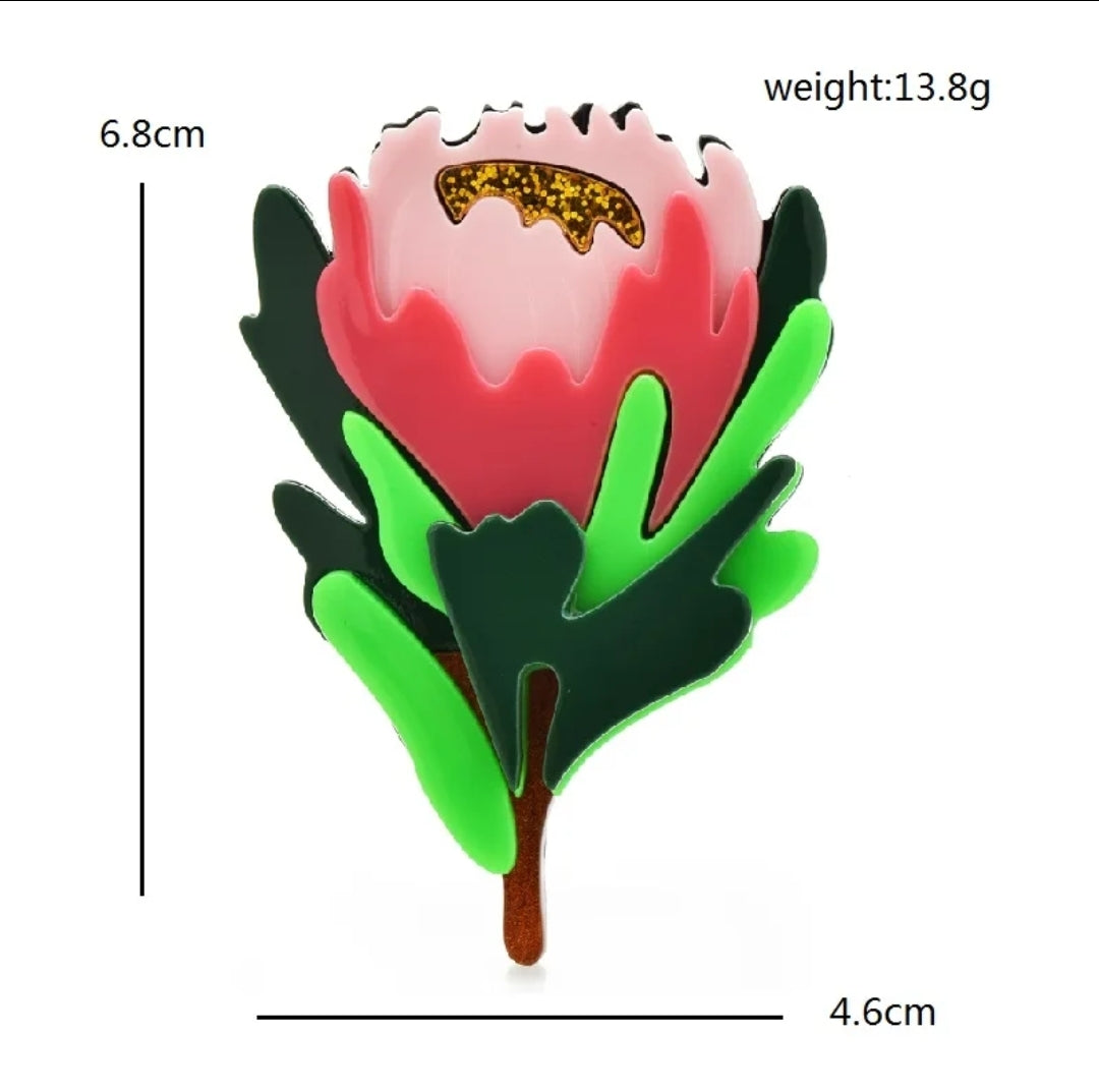 Brooch| Lapel Pin : Native Australian flower Protea.