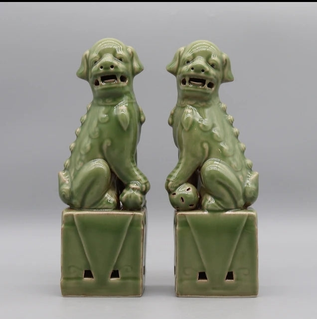 Foo Fu Temple Dogs/Lions Ceramic Statue Pair 27cm H