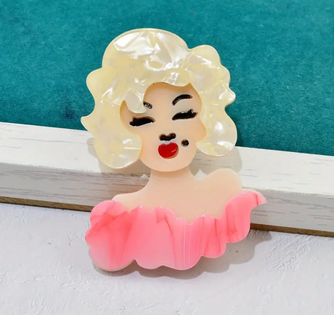 Brooch | Lipel Pin - Marilyn Monroe Pink Top