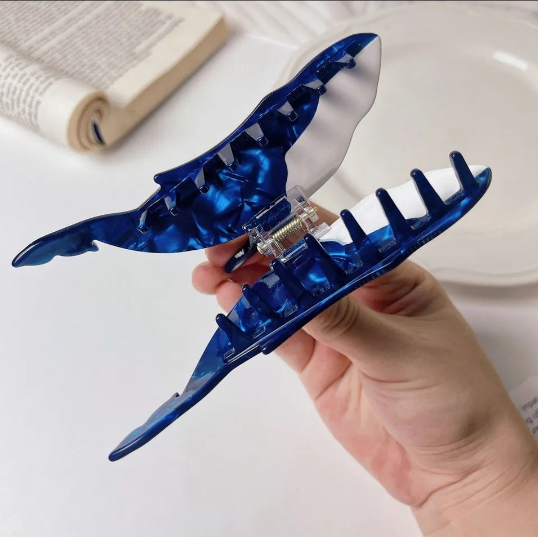 Whale Grasping Hair Clip