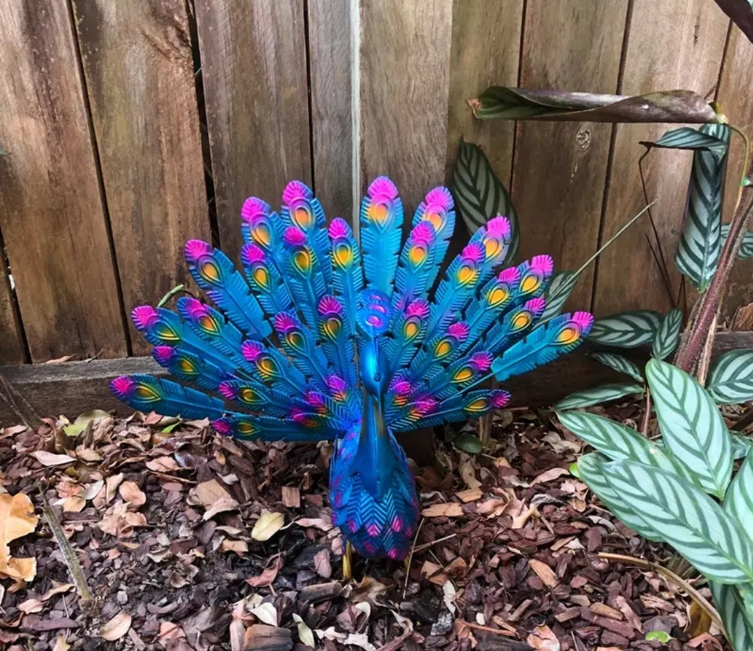 Peacock Tail Down Metal Decor Statue