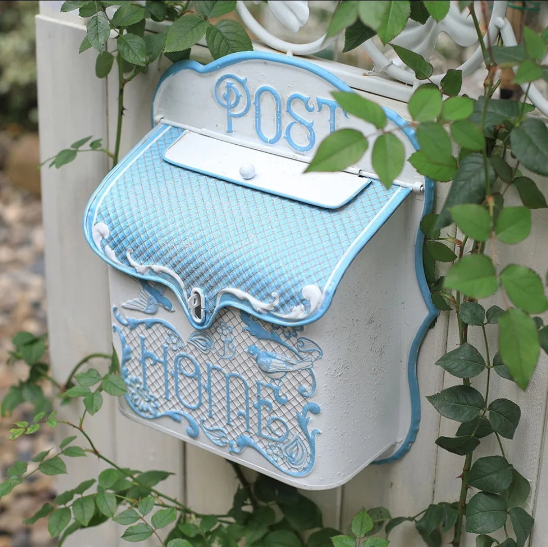 Blue & White Vintage Letterbox