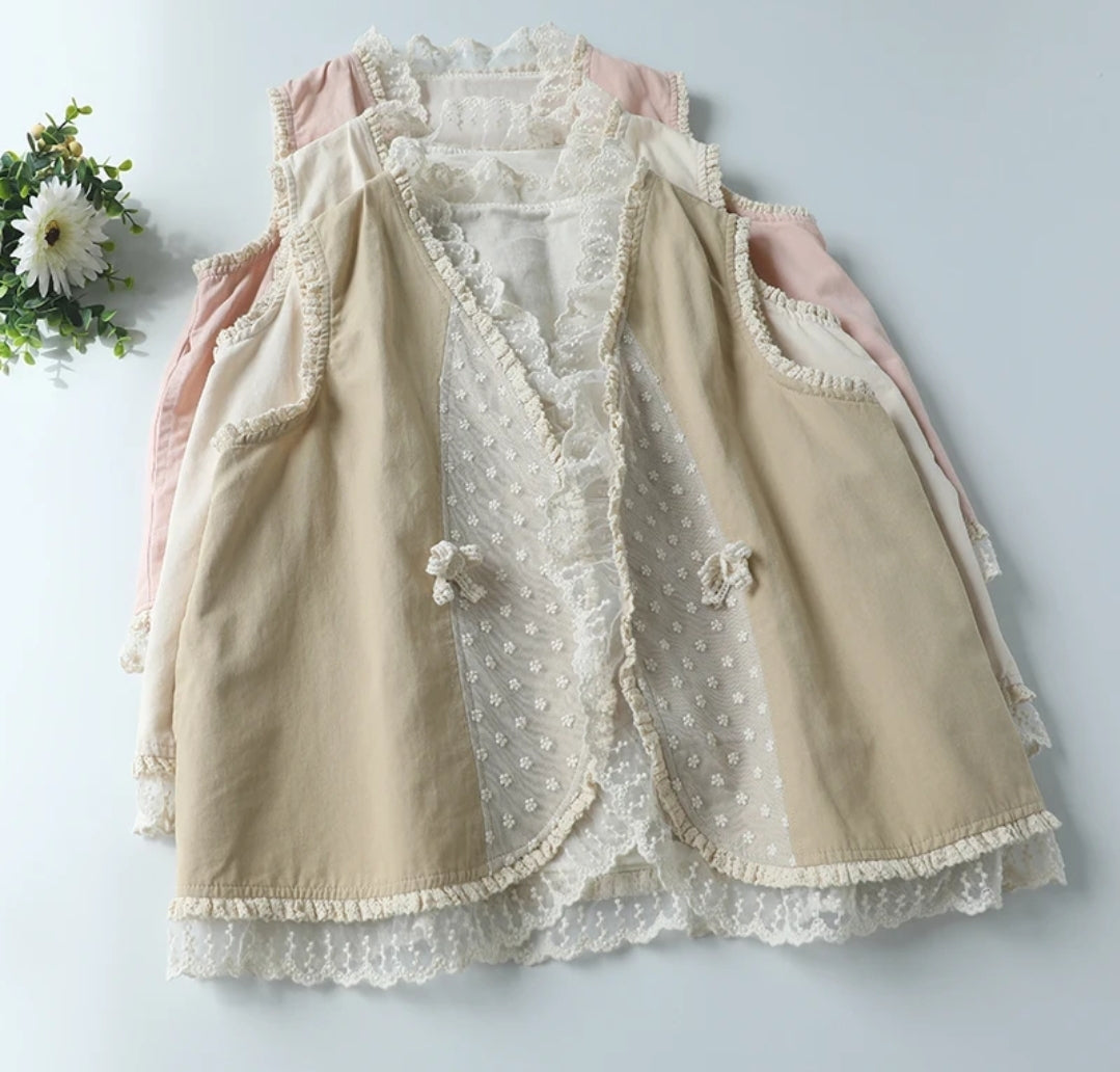 Vintage style cotton blend embroidered